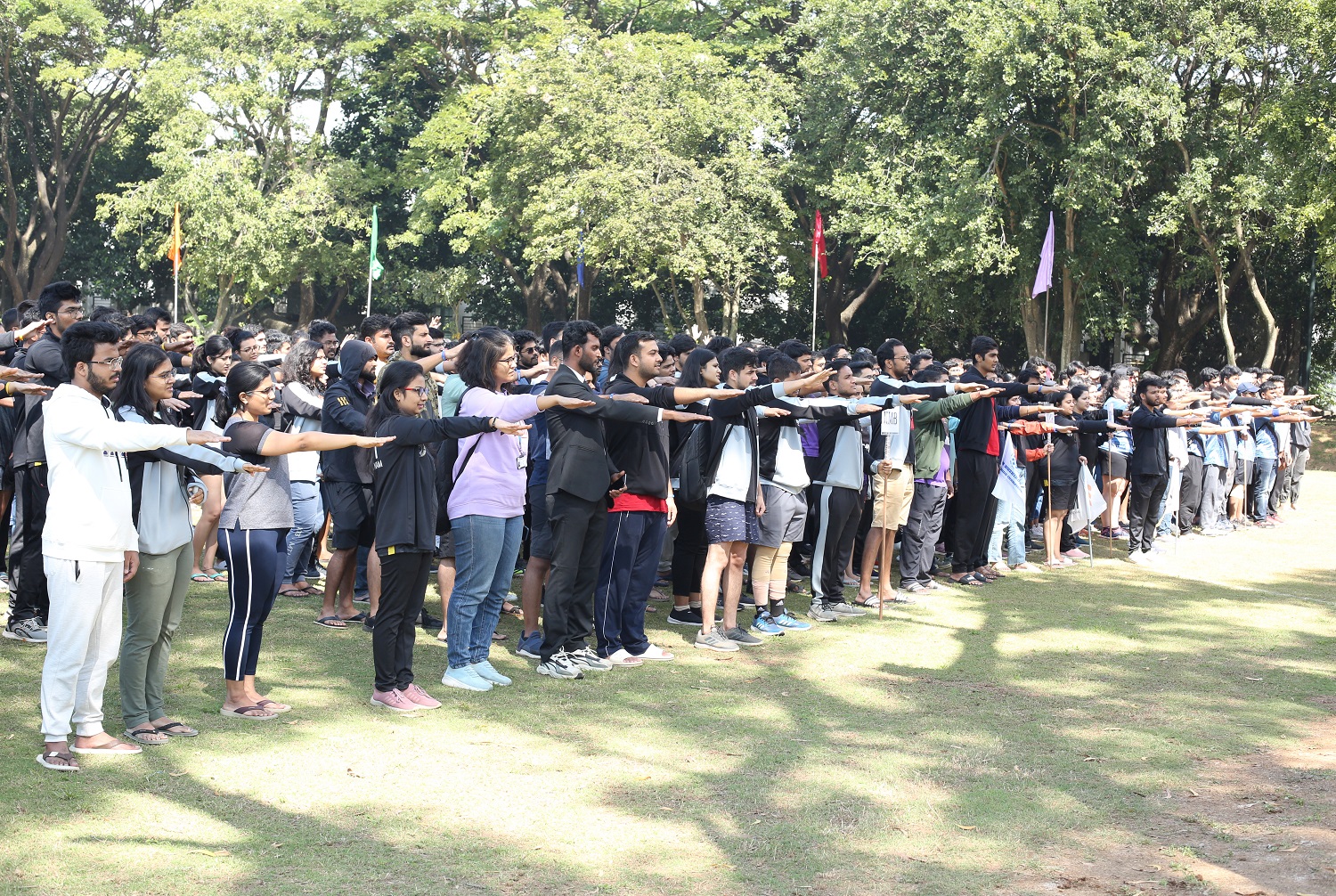Participants take the oath.