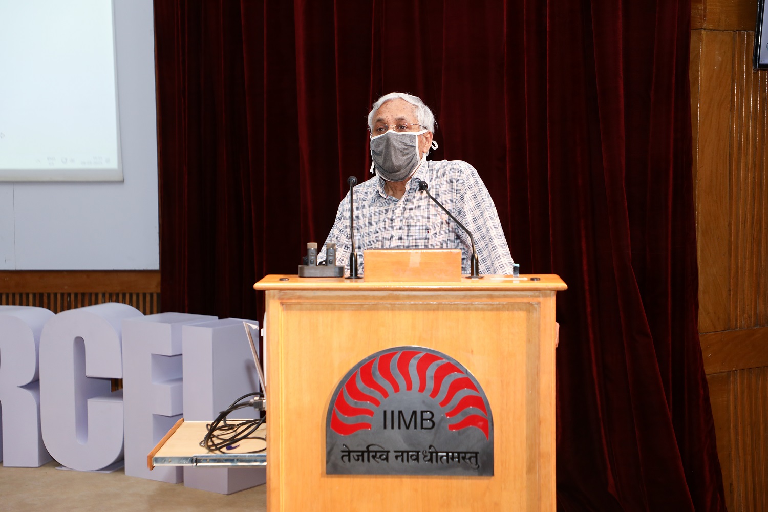 Prof. Suresh Bhagavatula, faculty in the Entrepreneurship Area at IIMB, congratulates the contributors and editors of SHAKTI.