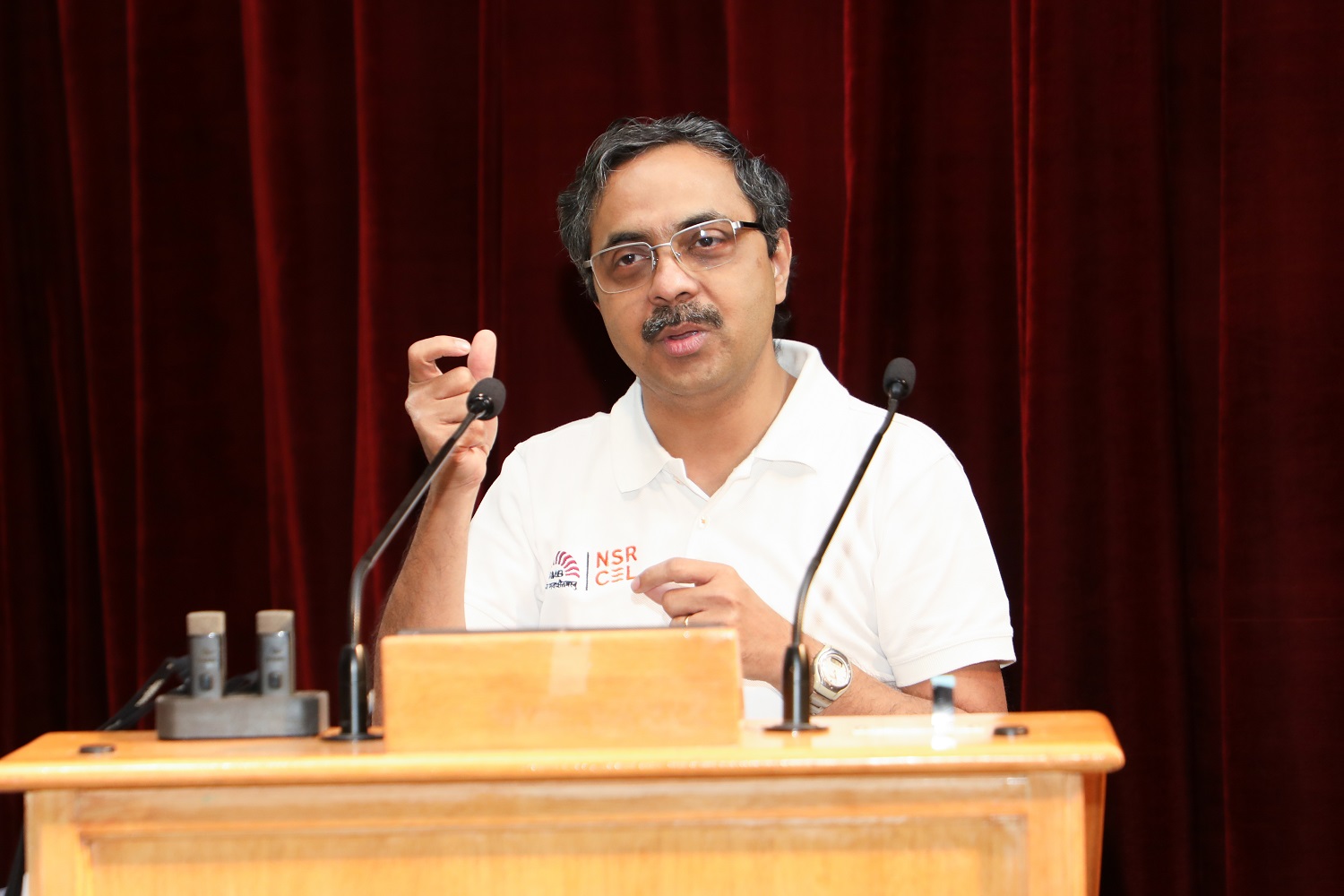 Anand Sri Ganesh, COO, NSRCEL at IIMB, welcomes participants on 9th March 2023.